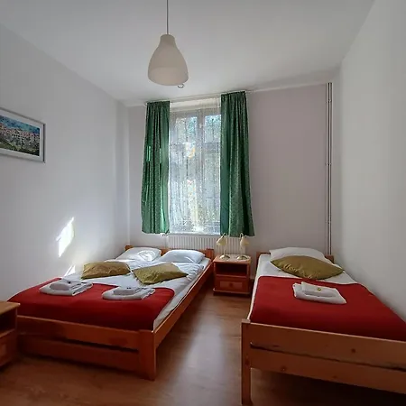 Dworek Pod Swierkami Panzió Jelenia Góra
