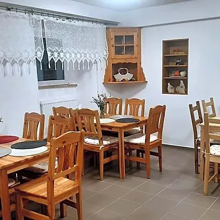 Dworek Pod Swierkami