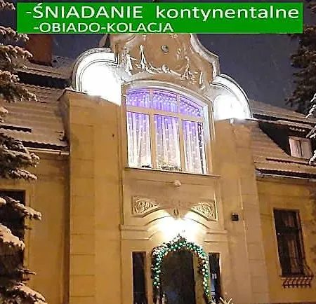 Bed & Breakfast Dworek Pod Swierkami 3*