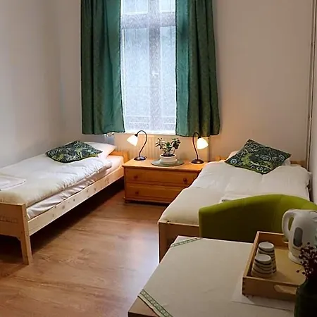 Dworek Pod Swierkami 3* Jelenia Gora