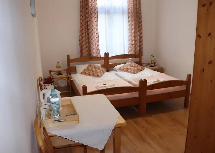 Dworek Pod Swierkami Bed & Breakfast