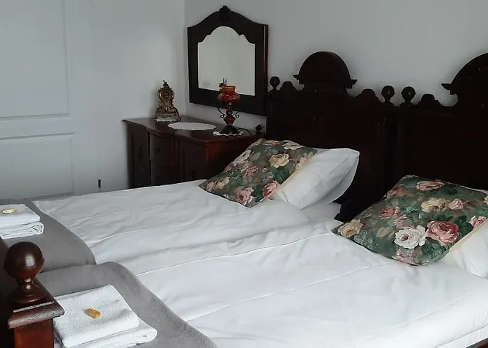 Bed & Breakfast Dworek Pod Swierkami