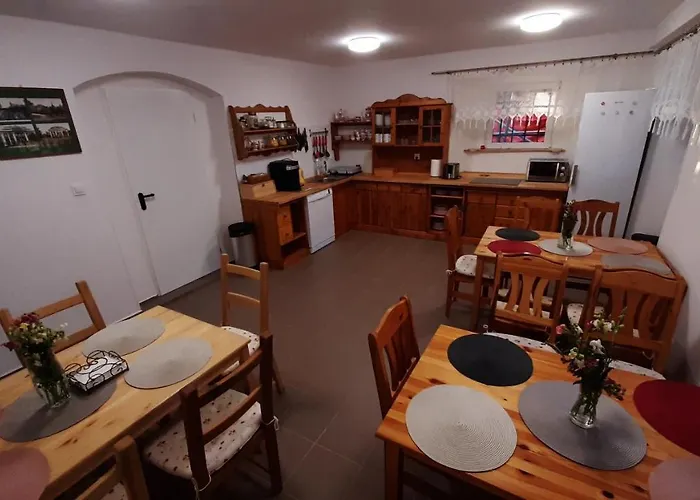 Dworek Pod Swierkami 3*